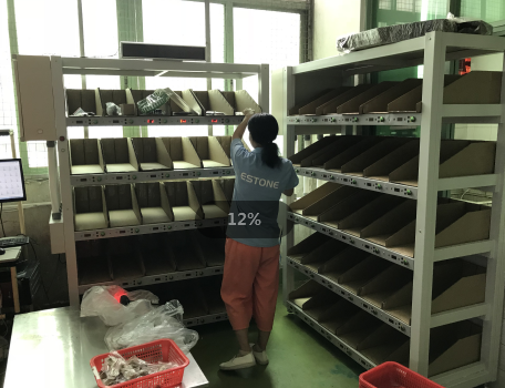 沃港電子標(biāo)簽分揀墻，提高200%訂單分揀效率